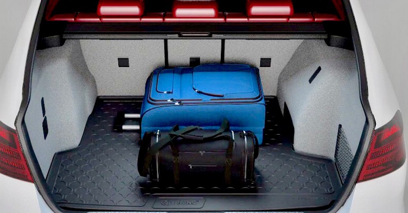 Avtomobilska korita za prtljažnik za še večjo čistočo v notranjosti vozila